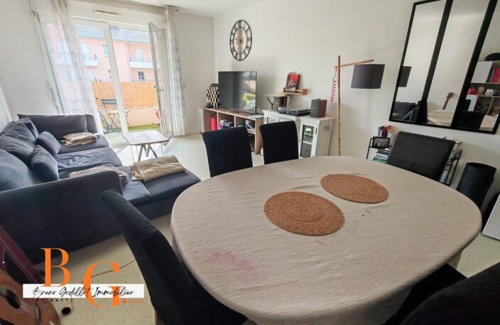 T2 avec double balcon au calme et parking privatif — photo 3