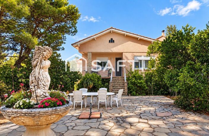 Maison 180m2, piscine, 3 garages, un T2, terrain 1230m2 — photo 2
