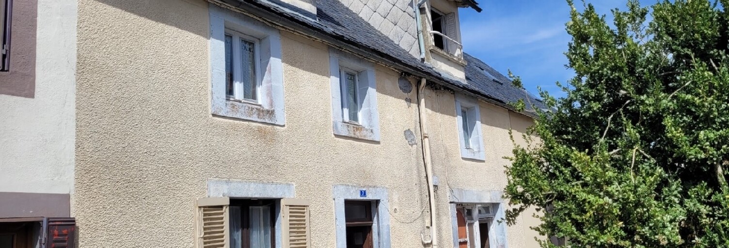 Maison 9 Pièces 133 m² à vendre à Saint-Donat (63680)