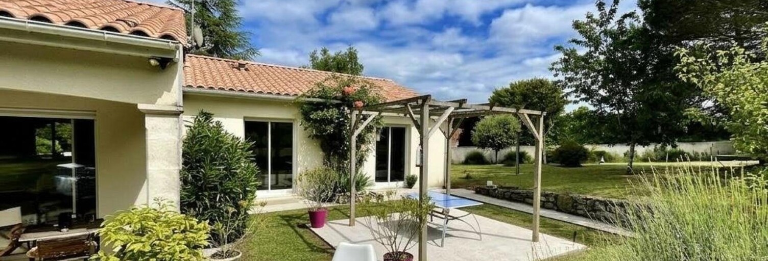 Maison 7 Pièces 209 m² à vendre à Dirac (16410)