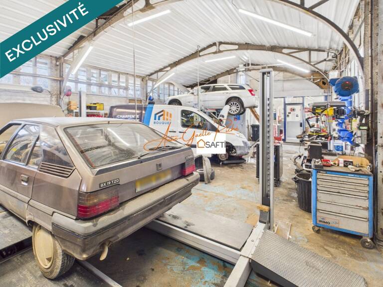Murs de garage automobile toutes marques à Saint-Porchaire / vente avec fonds de commerce indissociable — photo 1