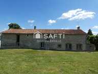 corps de ferme -terrain 5660m2-86420 Saires . — photo 3