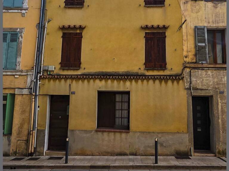 Maison de village de 158 m² avec terrasse, garage et cave — photo 1
