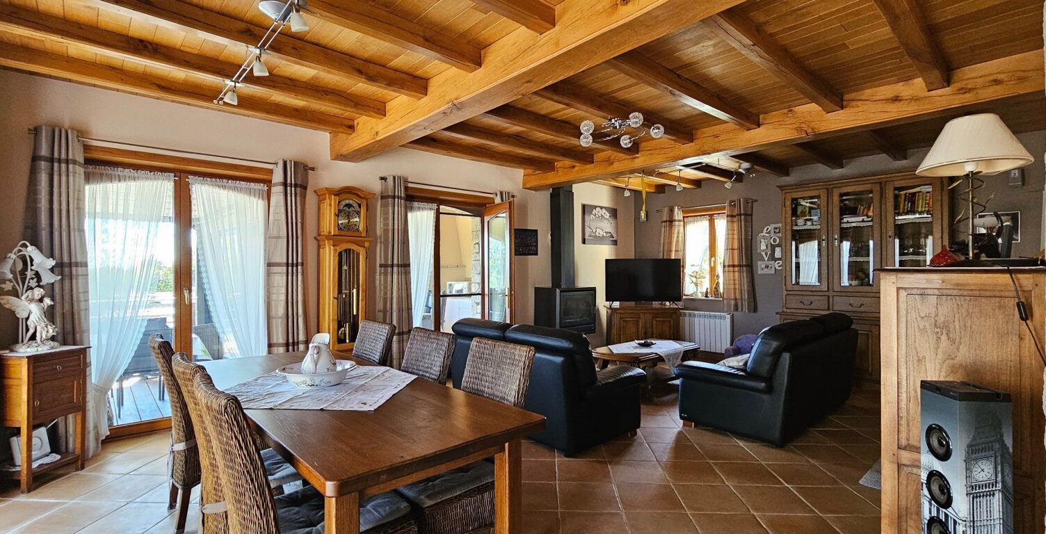 Magnifique propriété avec vue panoramique et terrains constructibles — photo 1