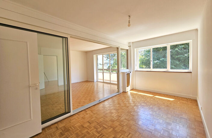 Quartier Petit Ivry - PARC  privé - 5p - Balcon — photo 4