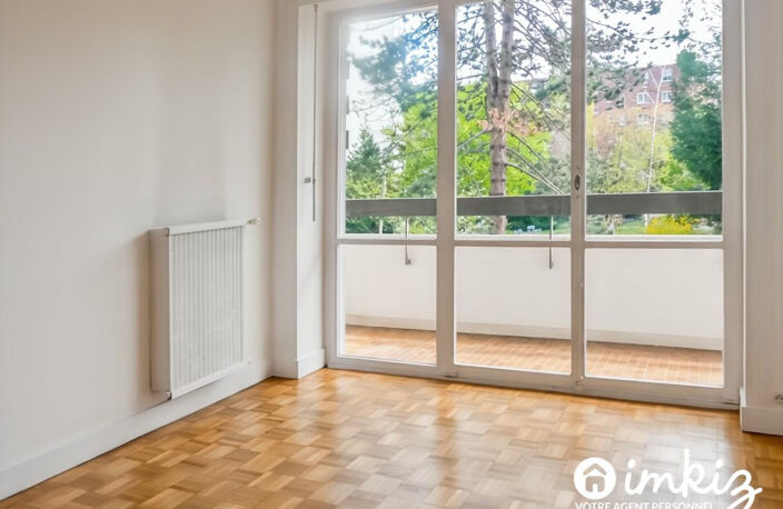 Quartier Petit Ivry - PARC  privé - 5p - Balcon — photo 5