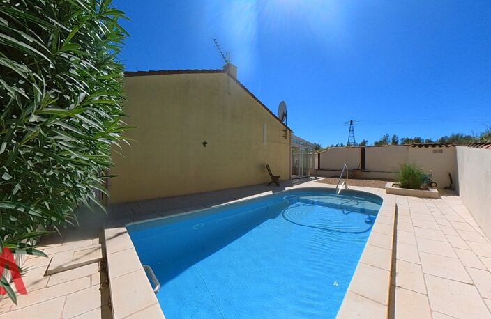 Charmante villa 3 chambres avec jardin et piscine à Puissalicon. — photo 2