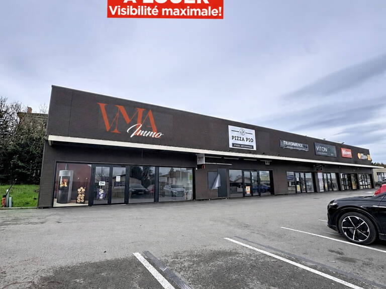 Local commercial avec forte visibilité — photo 1