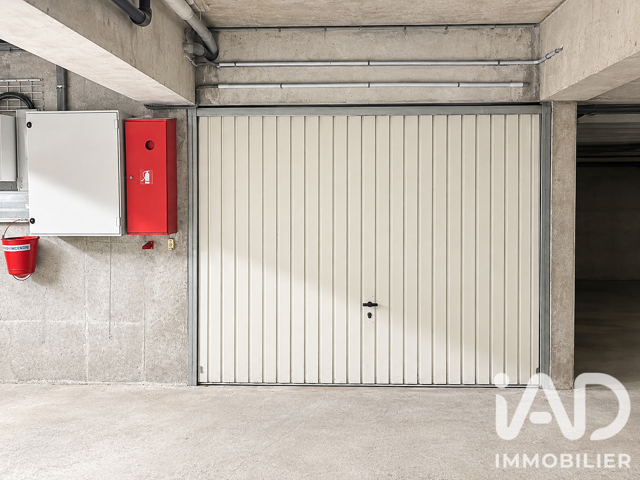 Vente Parking 12 m&sup2; — photo du bien