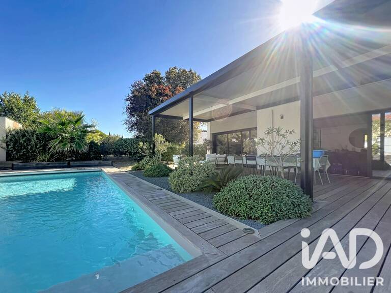 Vente Maison/villa 10 pièces — photo 1