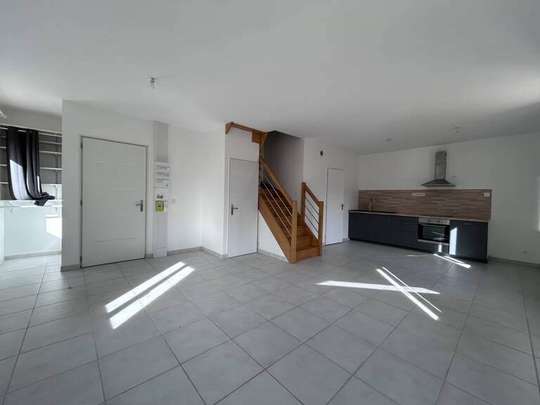 Duplex T4 rénové — photo 1
