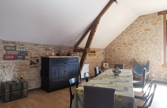 Vente Maison/villa 9 pièces — photo 3