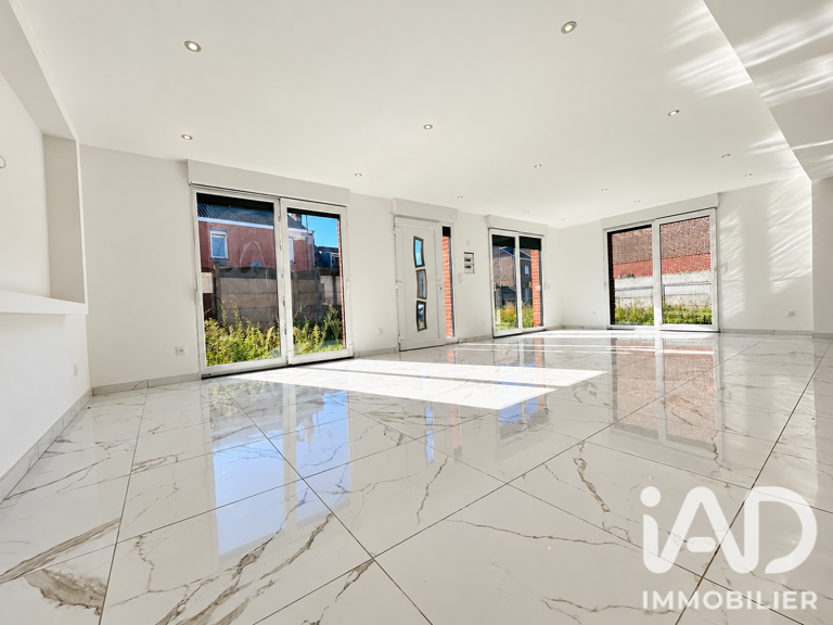 Vente Maison/villa 5 pièces — photo 1