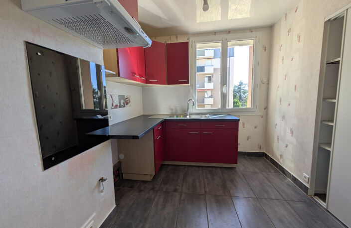 Appartement 2 chambres balcon ANNONAY — photo 4