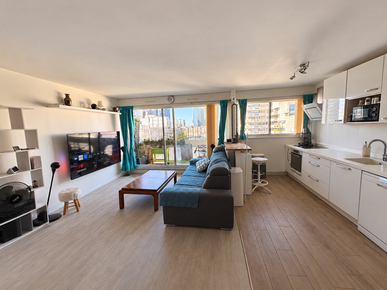 2 PIÈCES MEUBLÉ 51,26 m² plus BALCON 14 m² PROCHE METRO — photo 1