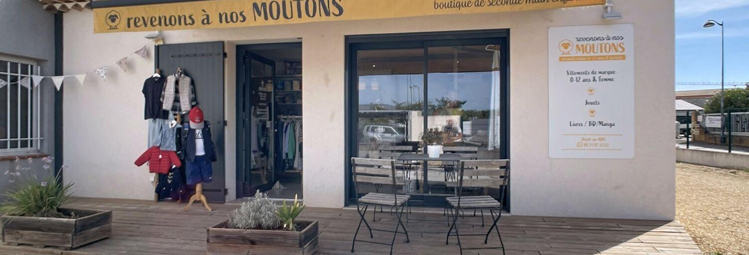 Commerce  48 m² à louer à Saint-Cannat (13760)