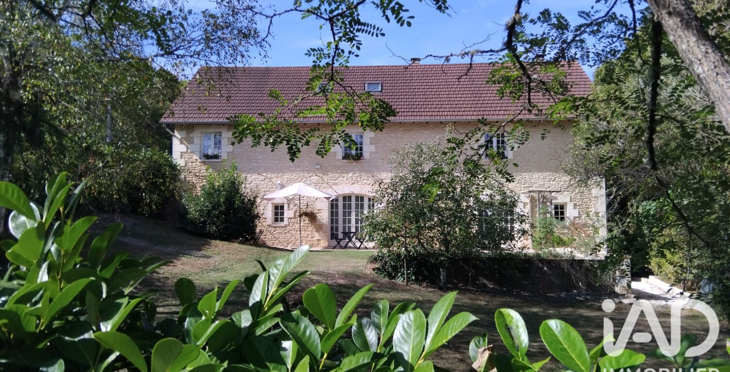 Vente Maison/villa 8 pièces — photo 1