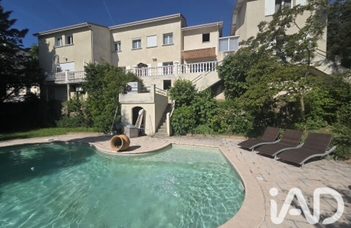 Vente Maison/villa 7 pièces — photo 2