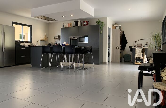 Vente Maison traditionnelle 6 pièces — photo 3