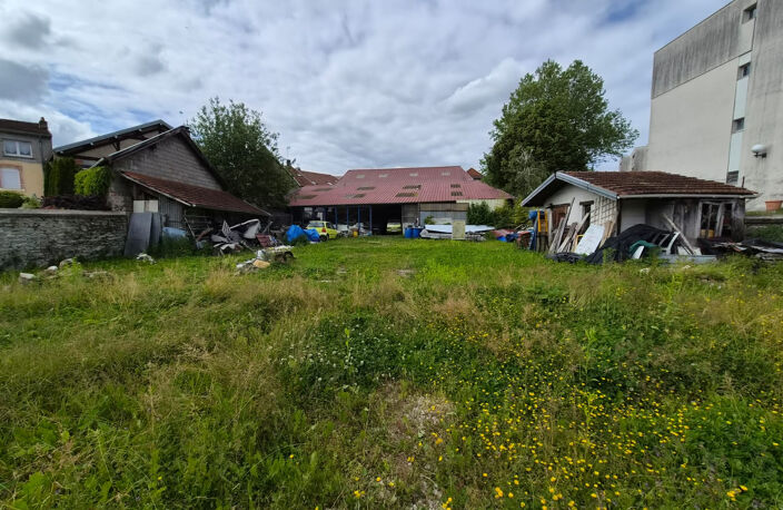 Vente, VESOUL (70) -- immeuble mixte commerce/habitation sur — photo 3