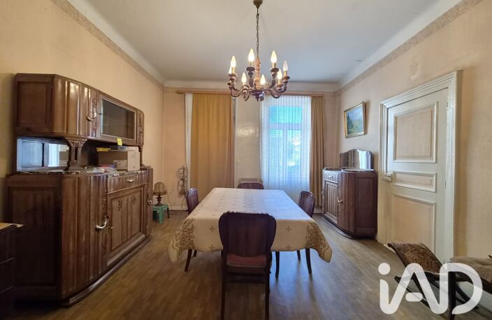 Vente Maison/villa 9 pièces — photo 2
