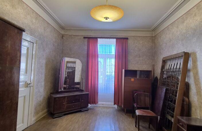 Vente Maison/villa 9 pièces — photo 4