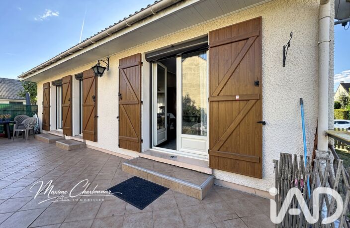 Vente Maison/villa 4 pièces — photo 2