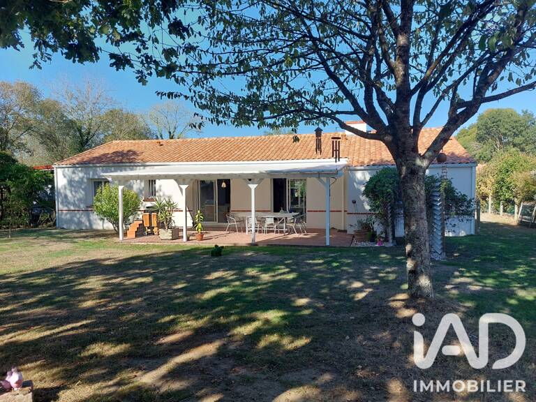 Vente Maison/villa 5 pièces — photo 1