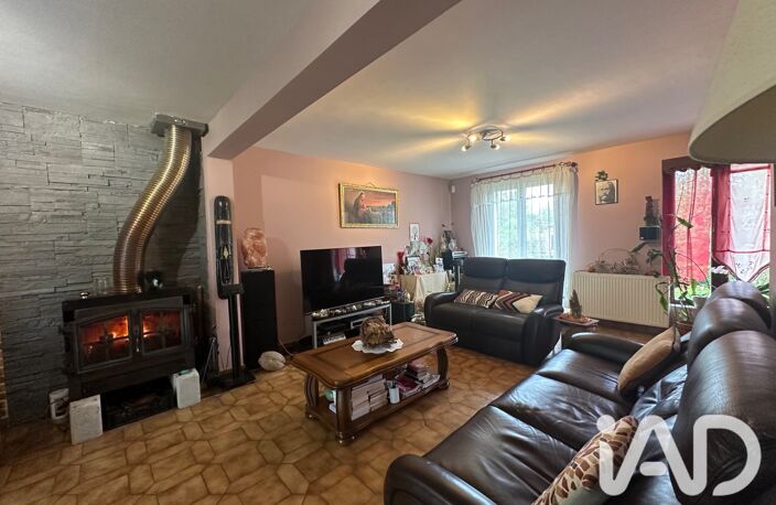 Vente Maison/villa 6 pièces — photo 2