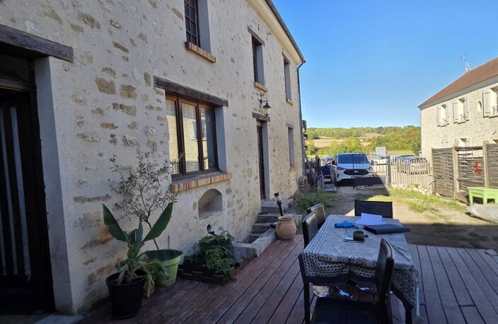 Vente Maison/villa 6 pièces — photo 2