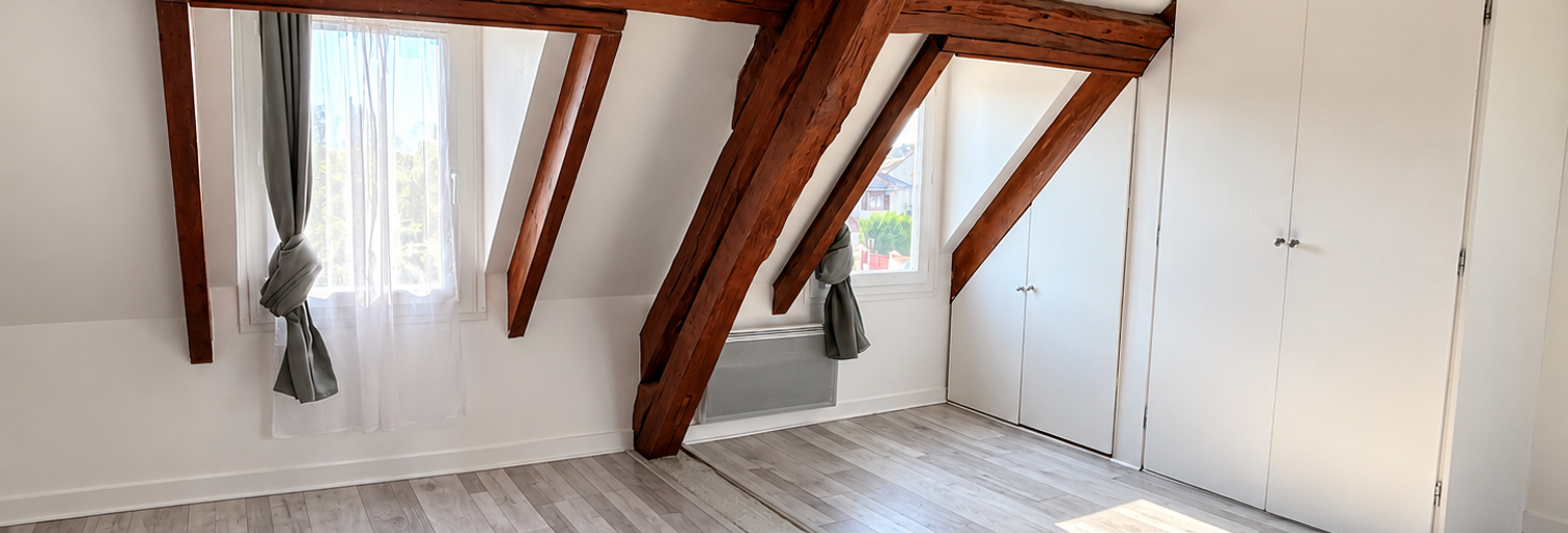 Appartement 1 Pièce 27 m² à louer à Neauphle-le-Château (78640)