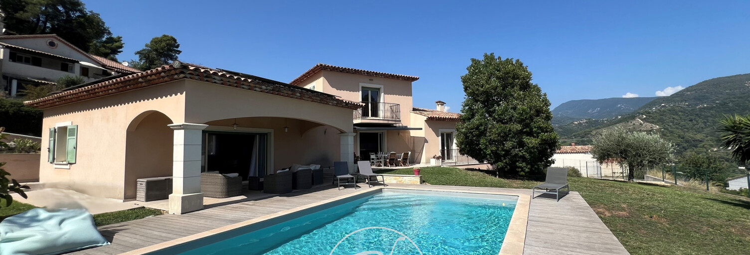 Maison 4 Pièces 190 m² à vendre à Carros (06510)