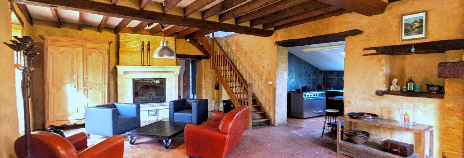 Maison 9 Pièces 213 m² à vendre à Souligné-Flacé (72210)