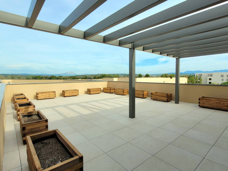 Très grand T4 La Duranne Dernier Etage résidence neuve terra — photo 1