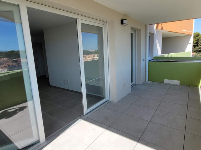T3 Istres résidence neuve terrasse — photo du bien