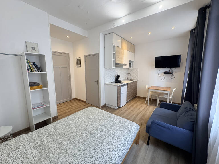 TOULON SAINT-ANNE - STUDIO RÉNOVÉ IDÉAL INVESTISSEMENT LOCAT — photo 1