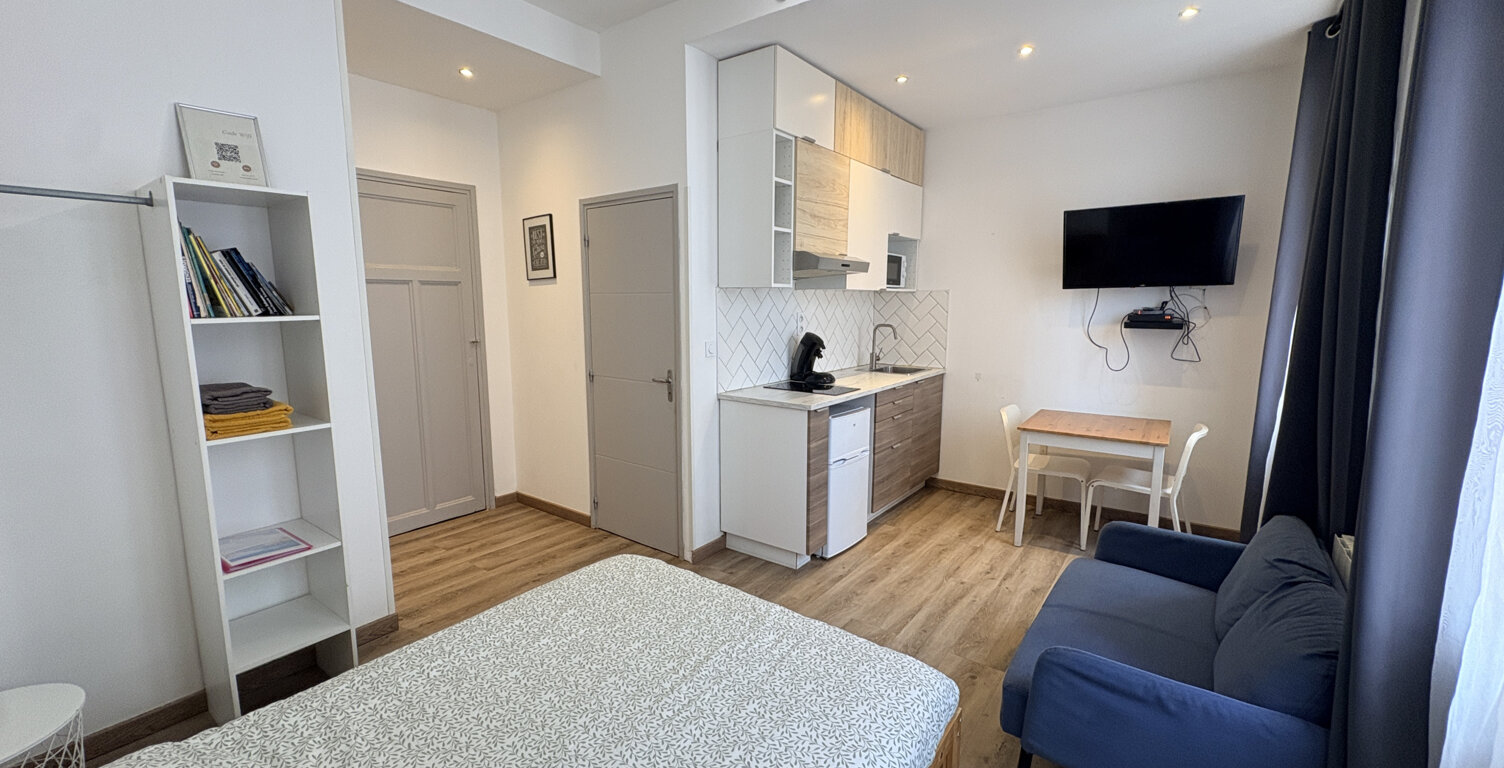 TOULON SAINT-ANNE - STUDIO RÉNOVÉ IDÉAL INVESTISSEMENT LOCAT — photo 1