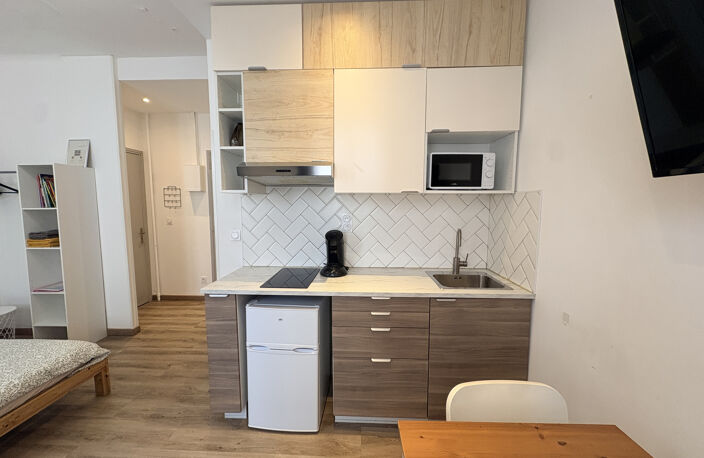 TOULON SAINT-ANNE - STUDIO RÉNOVÉ IDÉAL INVESTISSEMENT LOCAT — photo 5