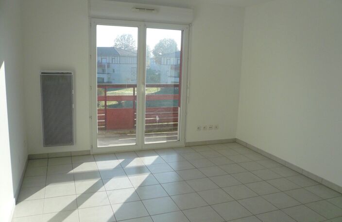 Bel appartement T3 - 55m² + balcon + 2 parkings — photo 3