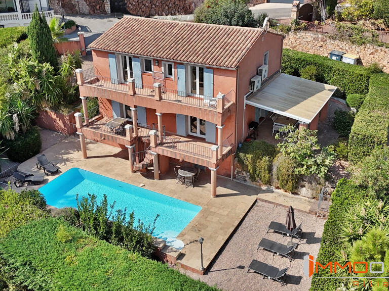 Le Trayas - Théoule sur Mer : villa avec vue mer, piscine, 4 ch — photo 1