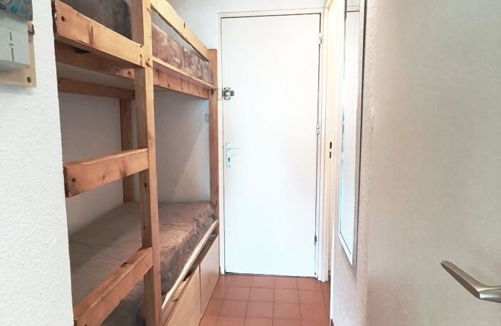 Studio cabine rez-de-chaussée surélevé d''environ 26 m² + logg — photo 3