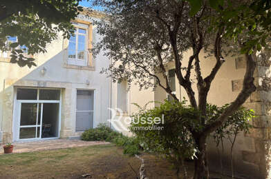 Maison  676000 €