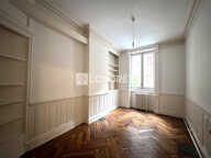 T3 pièces  non meublé - 34 Quai Docteur Gailleton — photo 3
