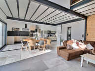 Maison Saint Marcellin En Forez 5 pièce(s) 198 m2 avec dépendance, dépôt — photo 2