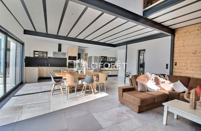 Maison Saint Marcellin En Forez 5 pièce(s) 198 m2 avec dépendance, dépôt — photo 2