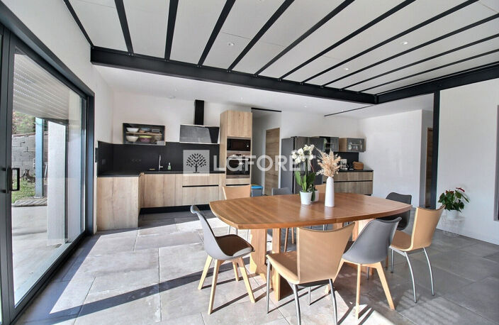 Maison Saint Marcellin En Forez 5 pièce(s) 198 m2 avec dépendance, dépôt — photo 4