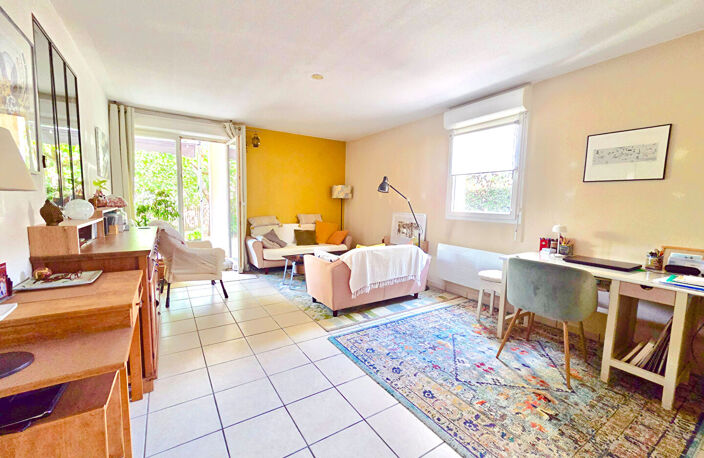 AUCAMVILLE- Appartement T3/4 avec jardin de 250m² — photo 3