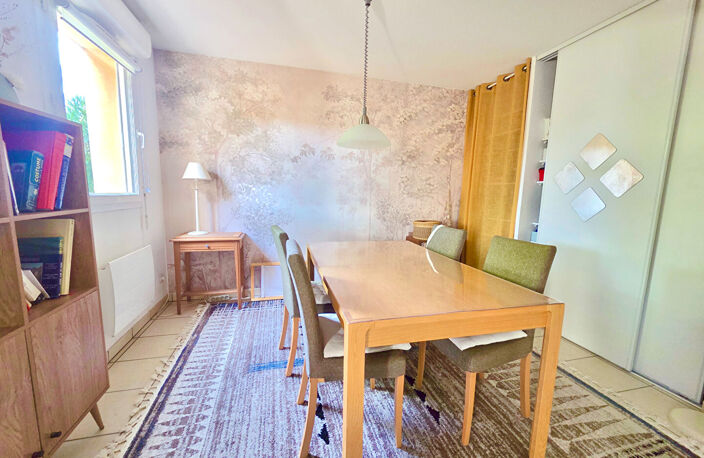 AUCAMVILLE- Appartement T3/4 avec jardin de 250m² — photo 4