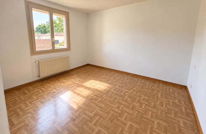 MAISON T5 PLAIN-PIED AVEC GARAGE — photo 4