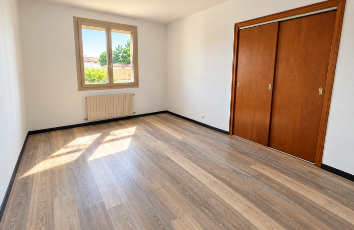 MAISON T5 PLAIN-PIED AVEC GARAGE — photo 5